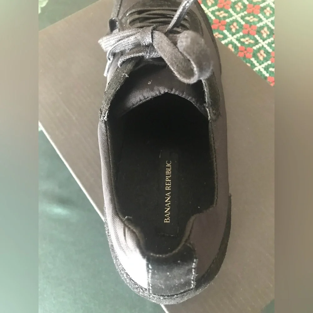 Banana Republic Men’s 8 Women’s 9.5 Thane Leather Suede Nylon Lace Sneaker Black